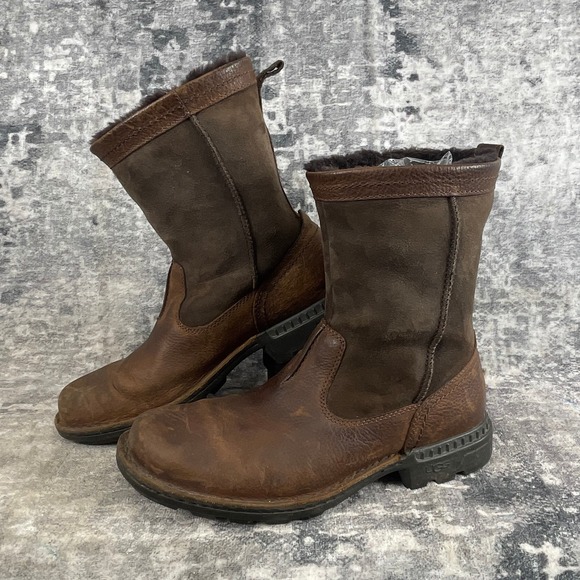 UGG Mens 9.5 Hartsville Boots Brown Leather Waterproof Mid Calf Rugged Hiking
